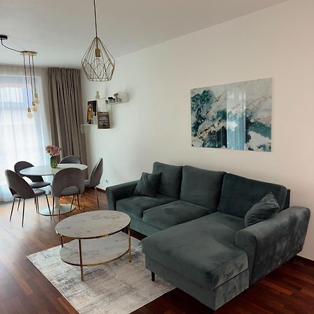 פראג Apartman Palma - 15 Min Od Centra Prahy מראה חיצוני תמונה