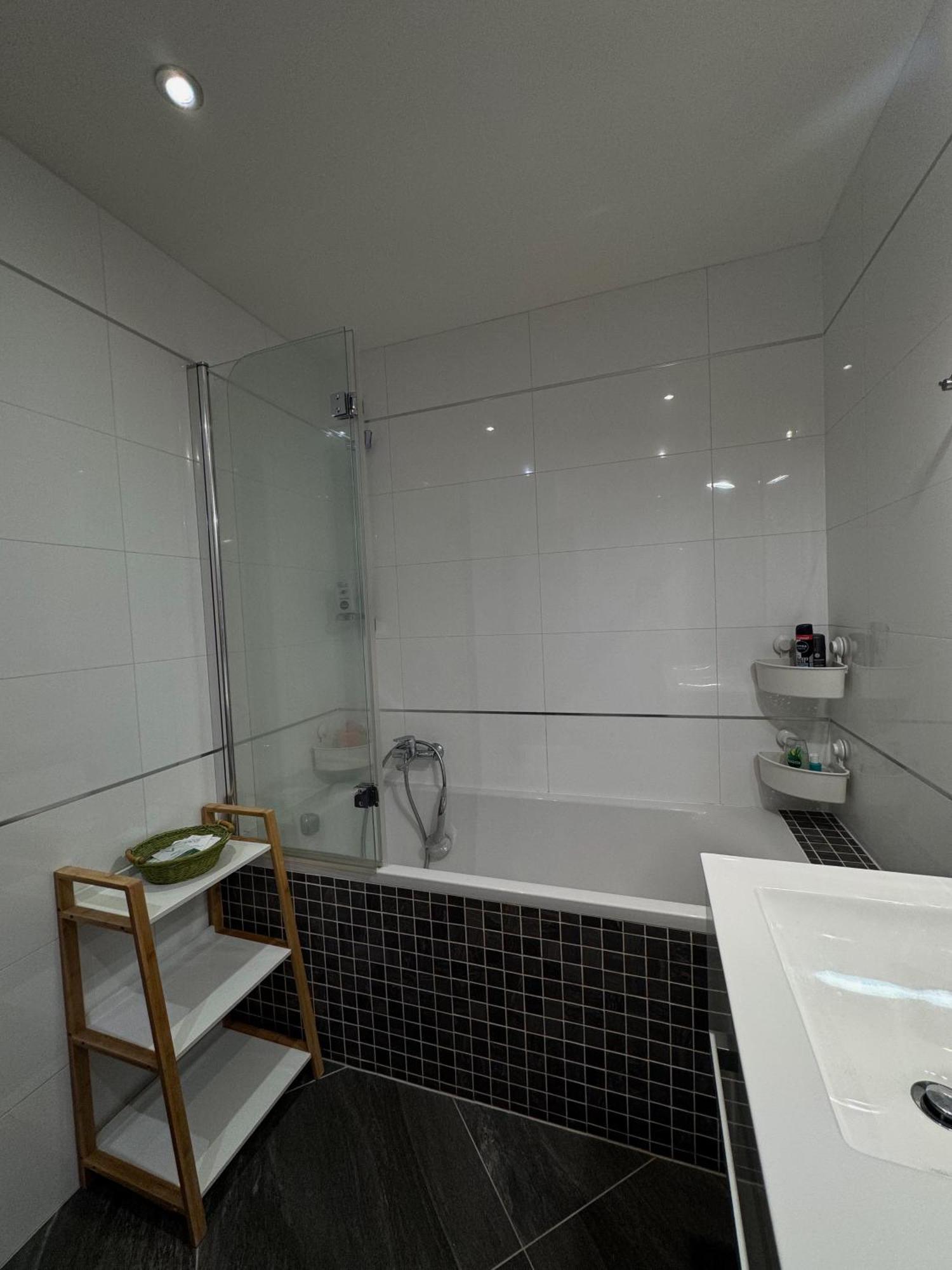 פראג Apartman Palma - 15 Min Od Centra Prahy מראה חיצוני תמונה
